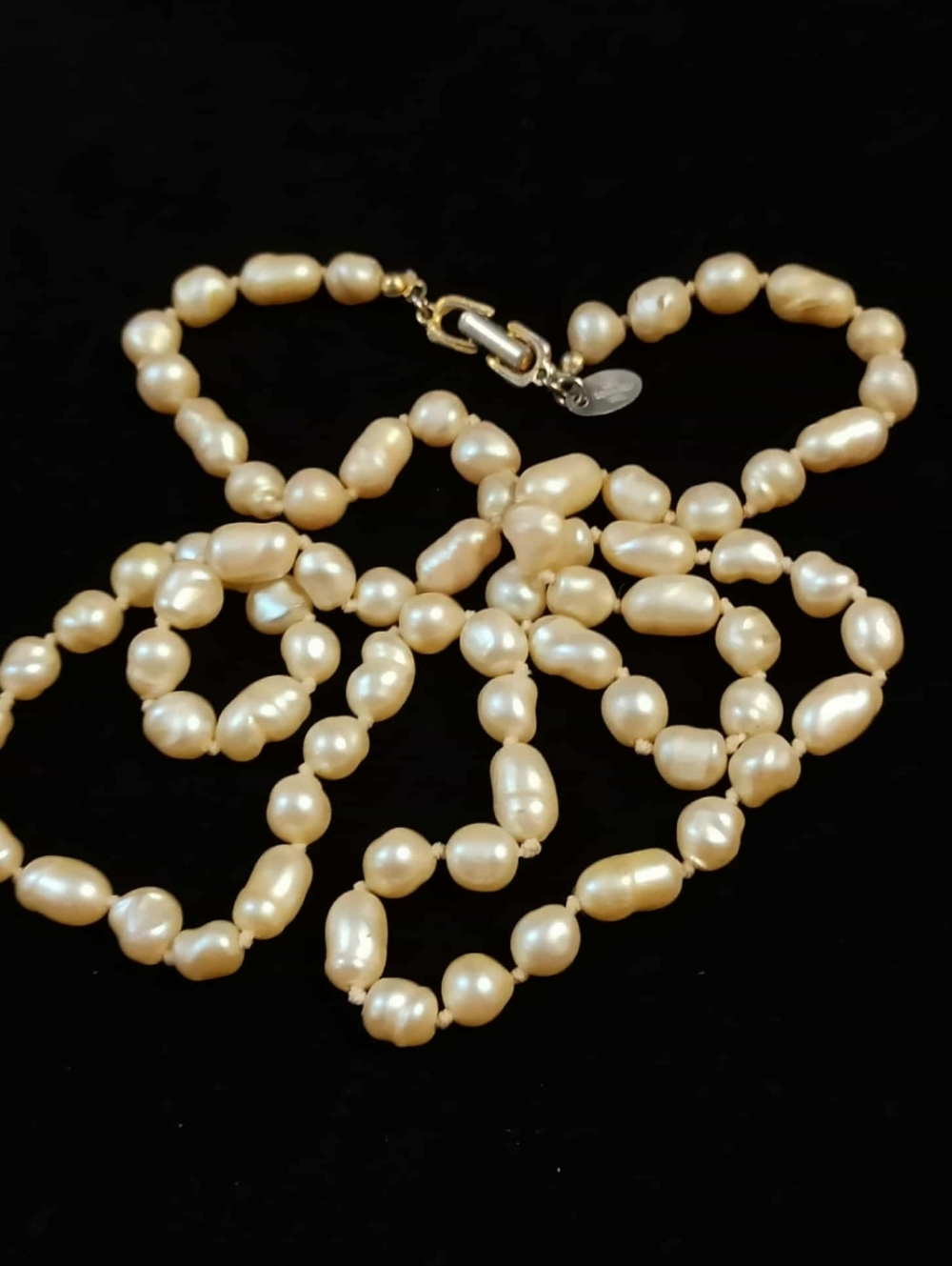 Vintage LES BERNARD Cultured Freshwater Pearl Necklace Ivory Knotted Statement